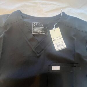 FIGS Black V-Neck Scrub Top for Men
